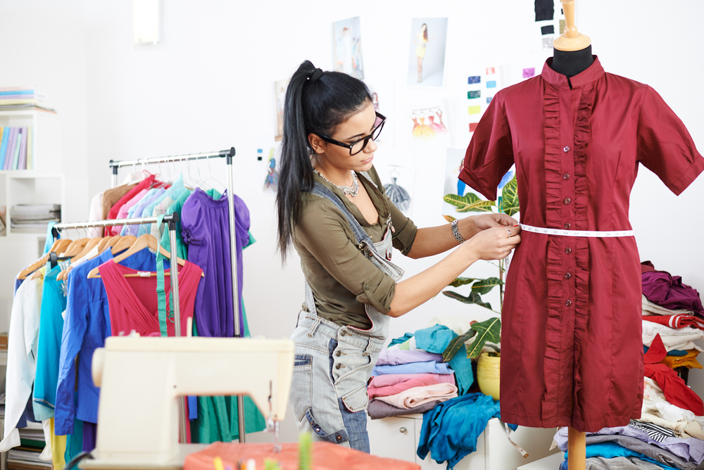 Customização de Roupas Velhas