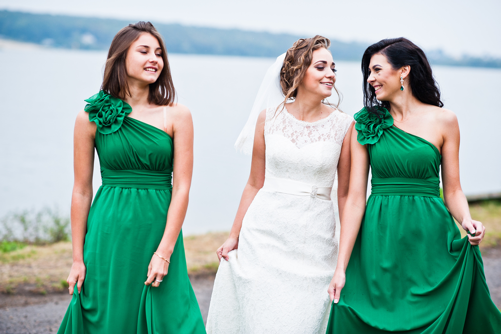 Vestido longo para madrinha de casamento verde